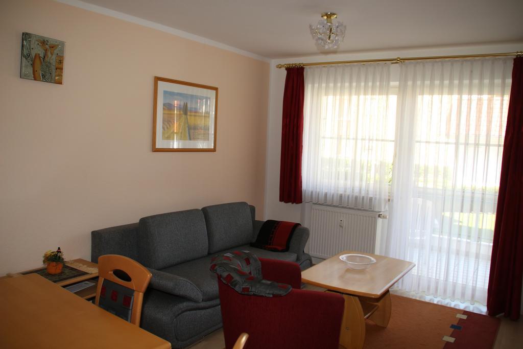 2 Zimmer Kursuite Bad Fuessing Luaran gambar