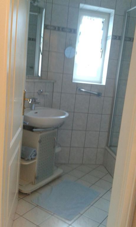 2 Zimmer Kursuite Bad Fuessing Luaran gambar